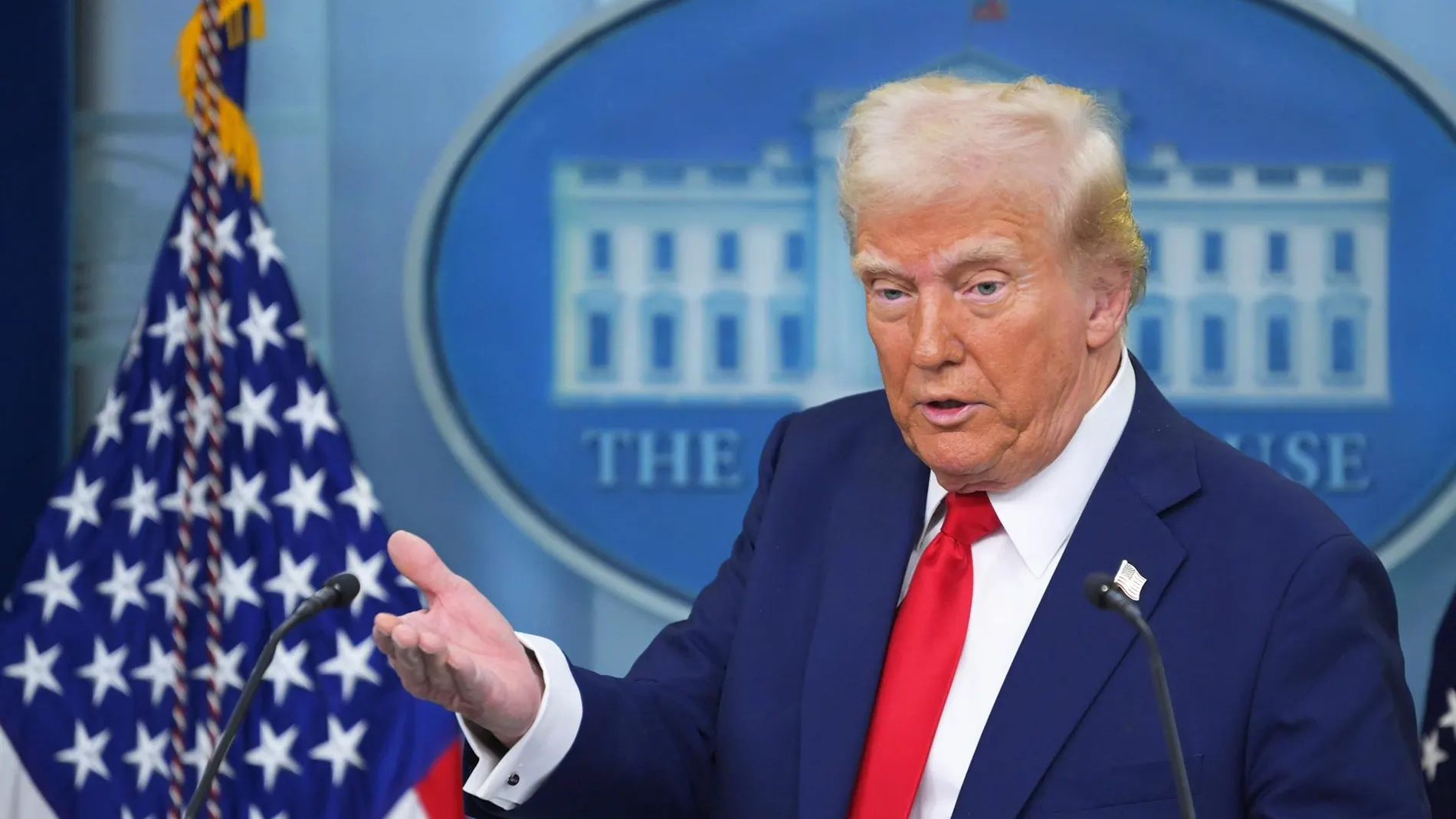 EEUU.- Trump afirma que impondrá aranceles a la Unión Europea