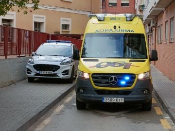 (Foto de ARCHIVO) Polic&iacute;a Local de Murcia y ambulancia '061' EUROPA PRESS 06/11/2024
