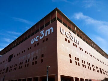 Campus de Legan&eacute;s de la Universidad Carlos III de Madrid, a 2 de febrero de 2025, en Legan&eacute;s, Madrid (Espa&ntilde;a). La Universidad Carlos III de Madrid (UC3M) es una universidad p&uacute;blica fundada en 1989. 02 FEBRERO 2025;RECURSOS;UNIVERSIDAD;EDIFICIO;CARLOS;UC3M Jes&uacute;s Hell&iacute;n / Europa Press 02/02/2025