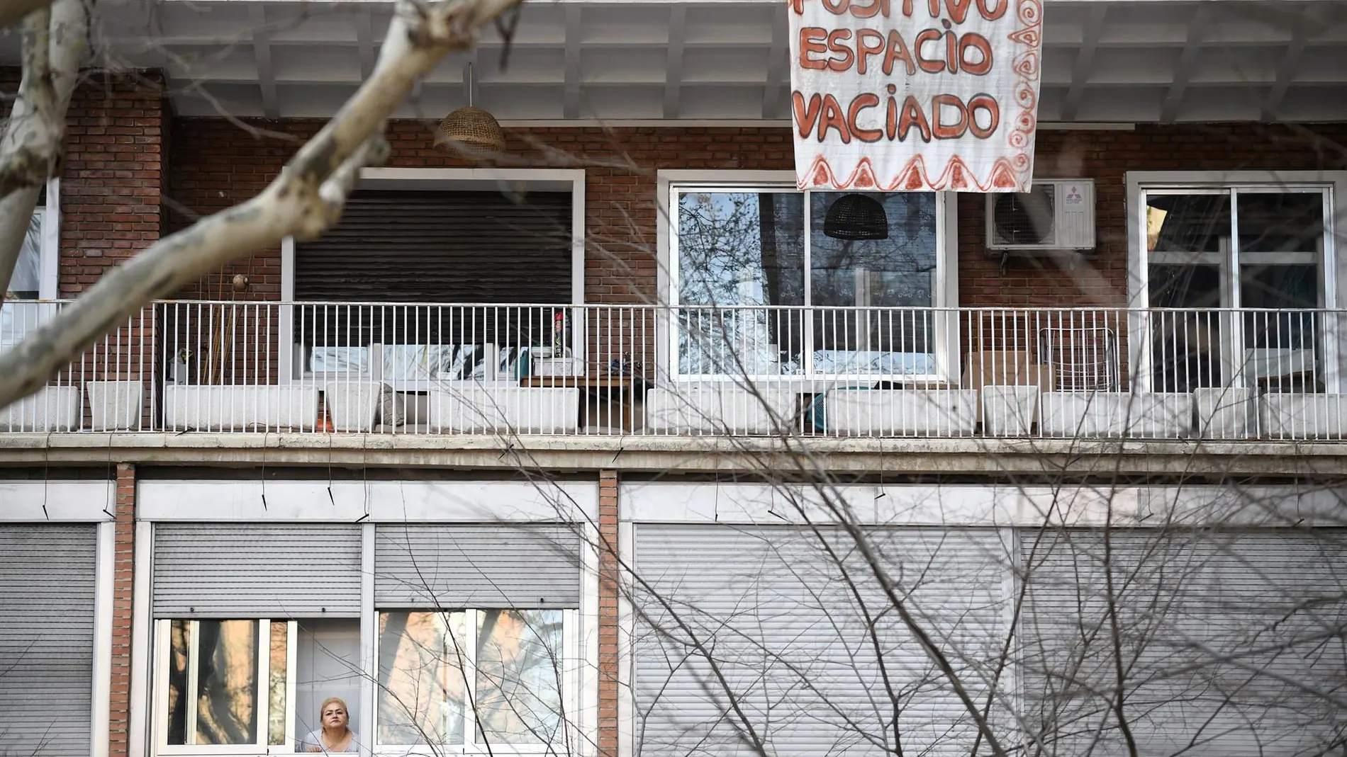 MADRID.-El número de okupaciones cayó a la mitad en 2024, según datos de Delegación del Gobierno