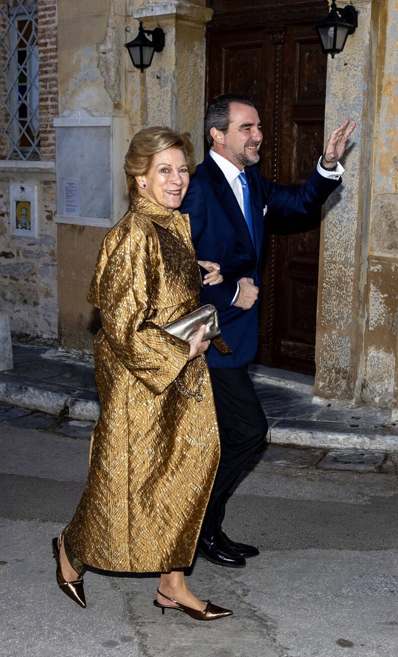 Reina Ana María.