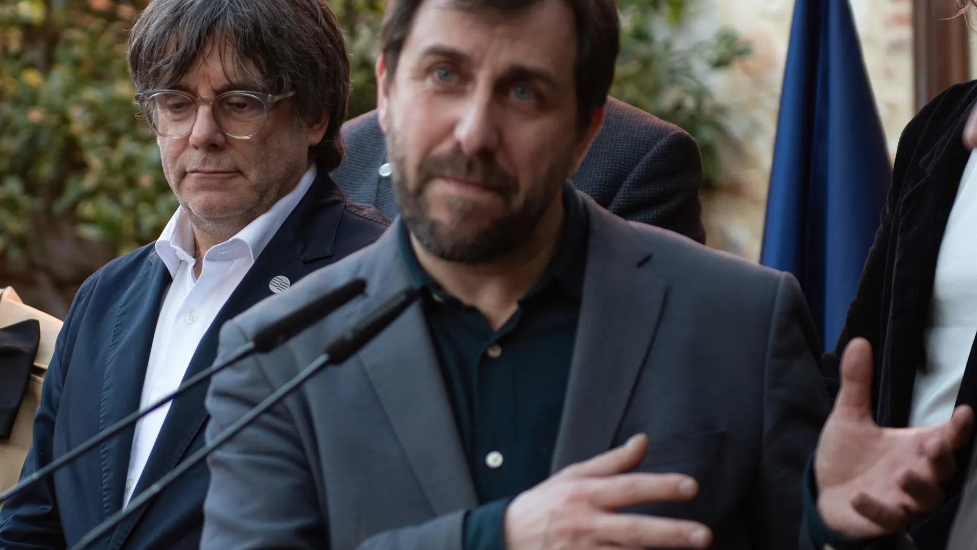 Puigdemont y Castellà (Junts) pidieron a Comín que no optase a presidir el Consell de la República