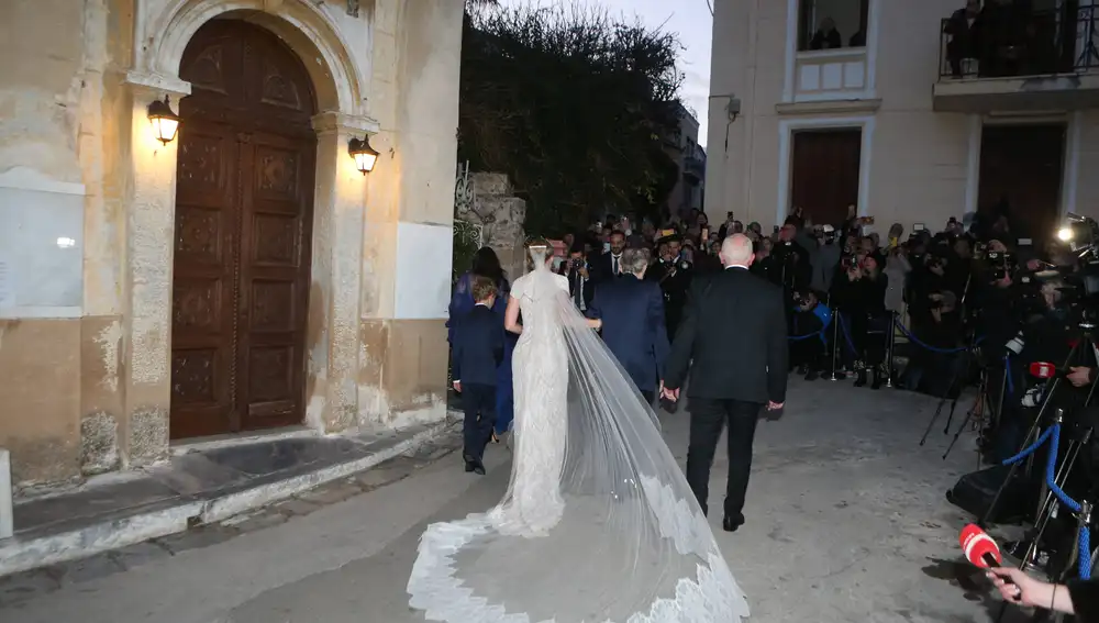 El vestido de novia de Chrysi Vardinogiannis en su boda con Nicolás de Grecia.
