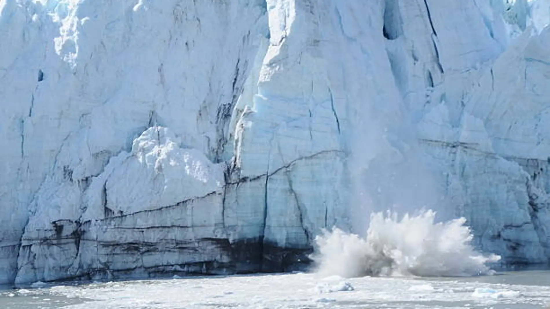 Imagen de archivo de un glaciar en Alaska