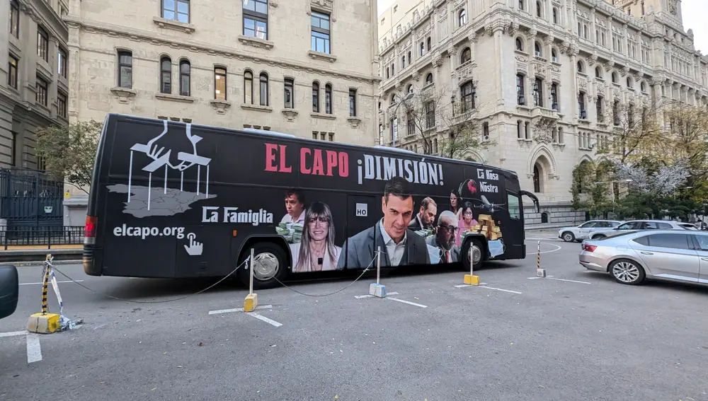 El 'Capobus' de Hazte Oír por las calles de Madrid