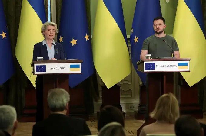 Guerra de Ucrania - Rusia, en directo hoy: la UE se vuelca con Zelenski en el tercer aniversario de la guerra Guerra de Ucrania - Rusia, en directo hoy: la UE se vuelca con Zelenski en el tercer aniversario de la guerra