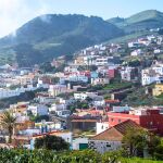 Descubre el pueblo español del eterno verano
