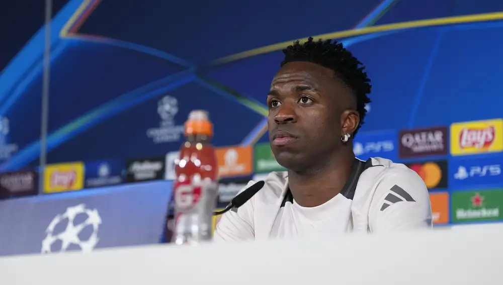 VÍDEO: Fútbol.- Vinícius Júnior: "No podría estar en un sitio mejor que en el Real Madrid, ojalá renovar cuanto antes"