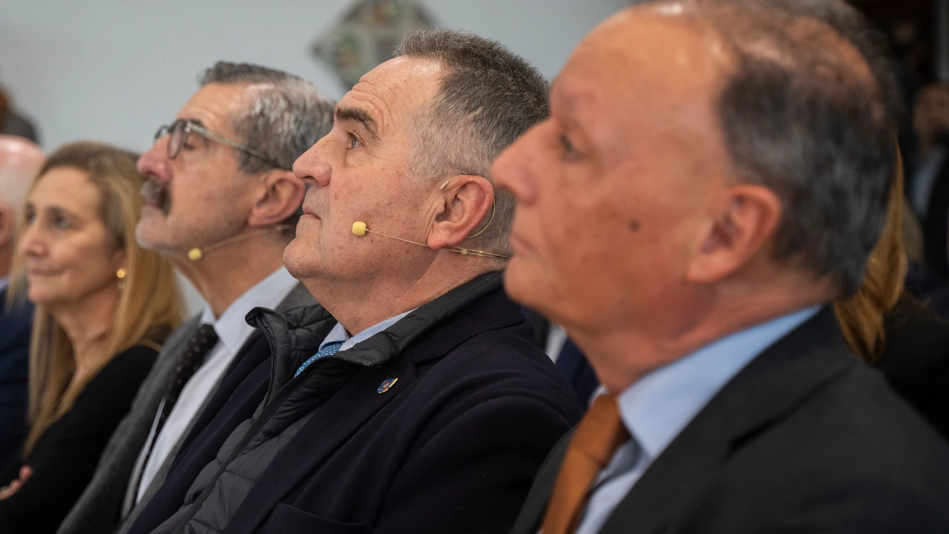 El vicepresidente segundo y conseller para la Recuperación Económica y Social de la Comunitat Valenciana, Francisco José Gan Pampols(c), durante la celebración del Día de la Empresa de la Comunitat Valenciana, en la Masía de las Estrellas Hispanias, a 3 de marzo de 2025, en Valencia, Comunidad Valenciana (España). La Confederación Empresarial de la Comunitat Valenciana (CEV) celebra el 'Día de la Empresa de la Comunitat Valenciana' con el objetivo de reconocer la labor social y la importancia...