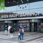 Austria.- La Policía busca explosivos tras desalojar la Estación Central de Viena