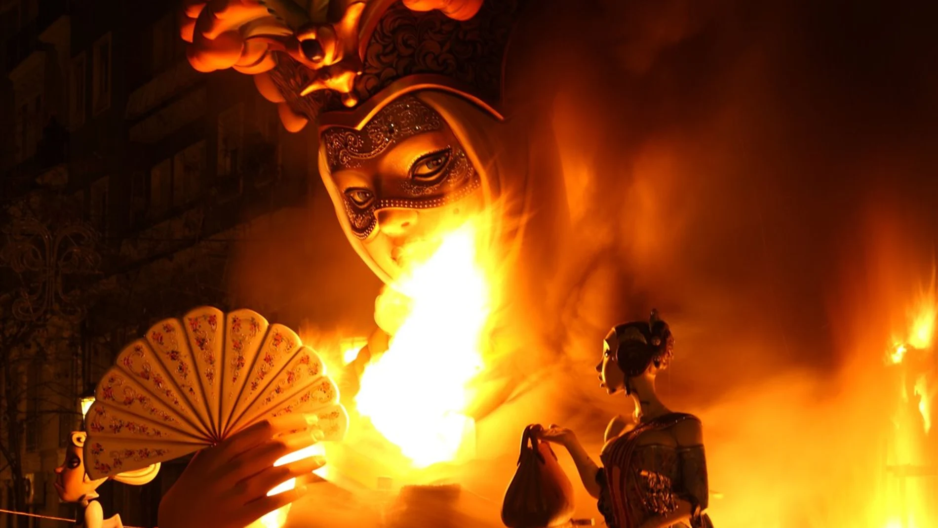 El origen de las Fallas: estos fueron los primeros 'ninots' que ardieron en Valencia