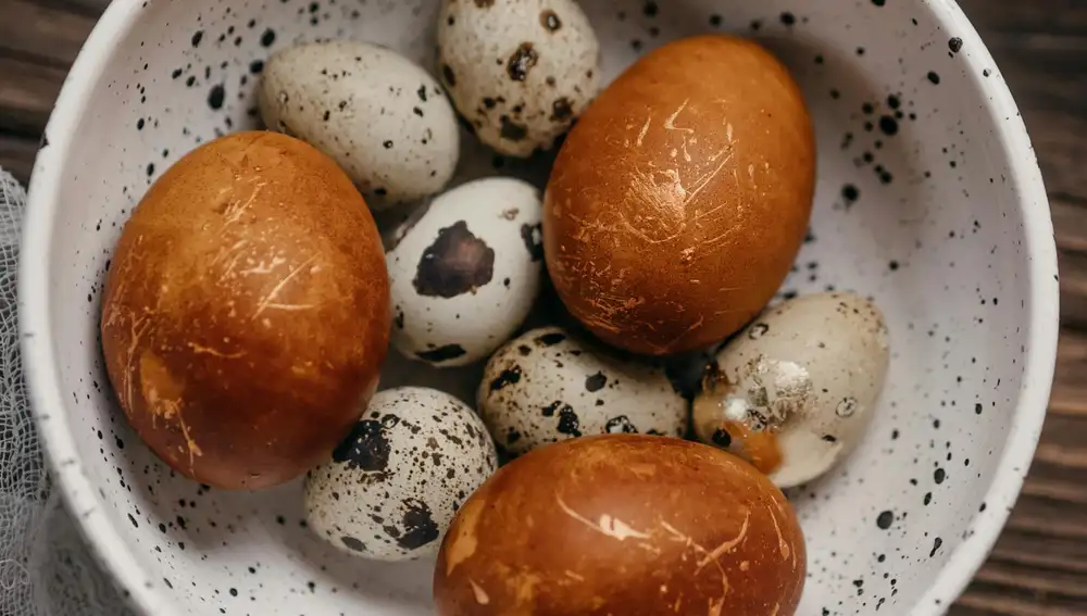 Cuenco con huevos