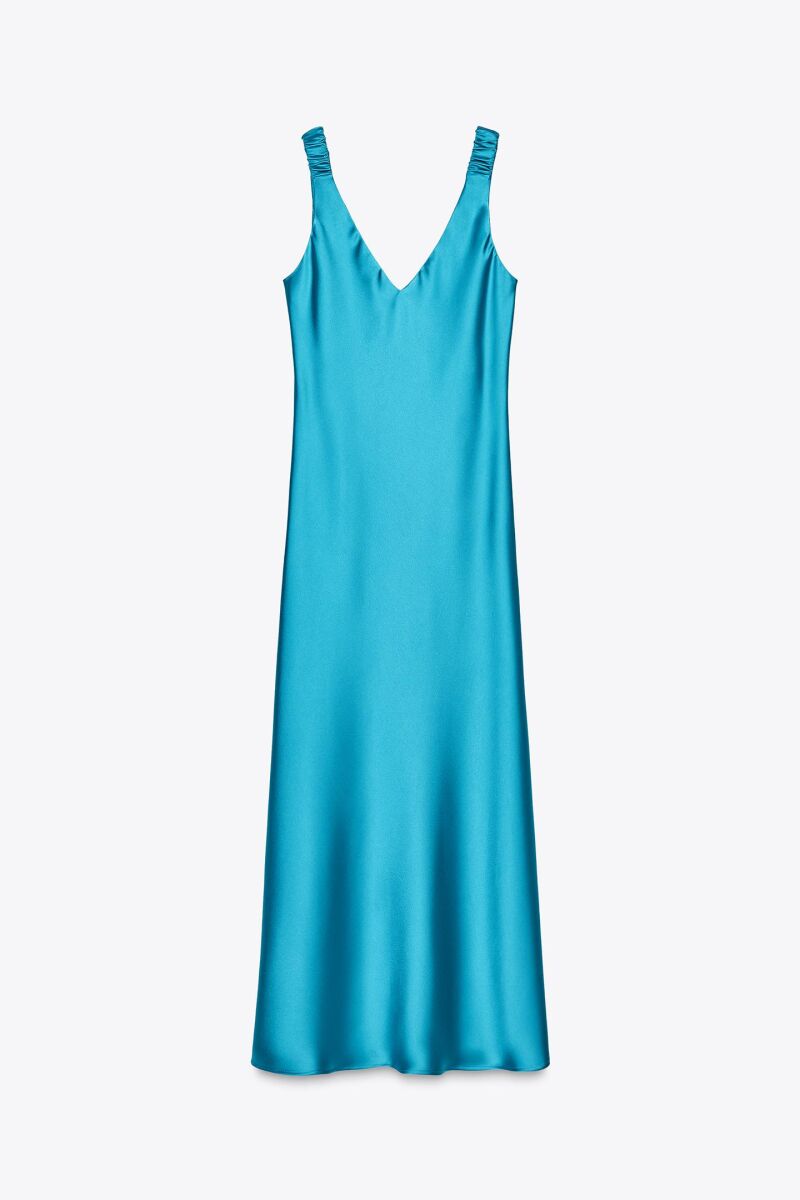 Vestido satinado.
