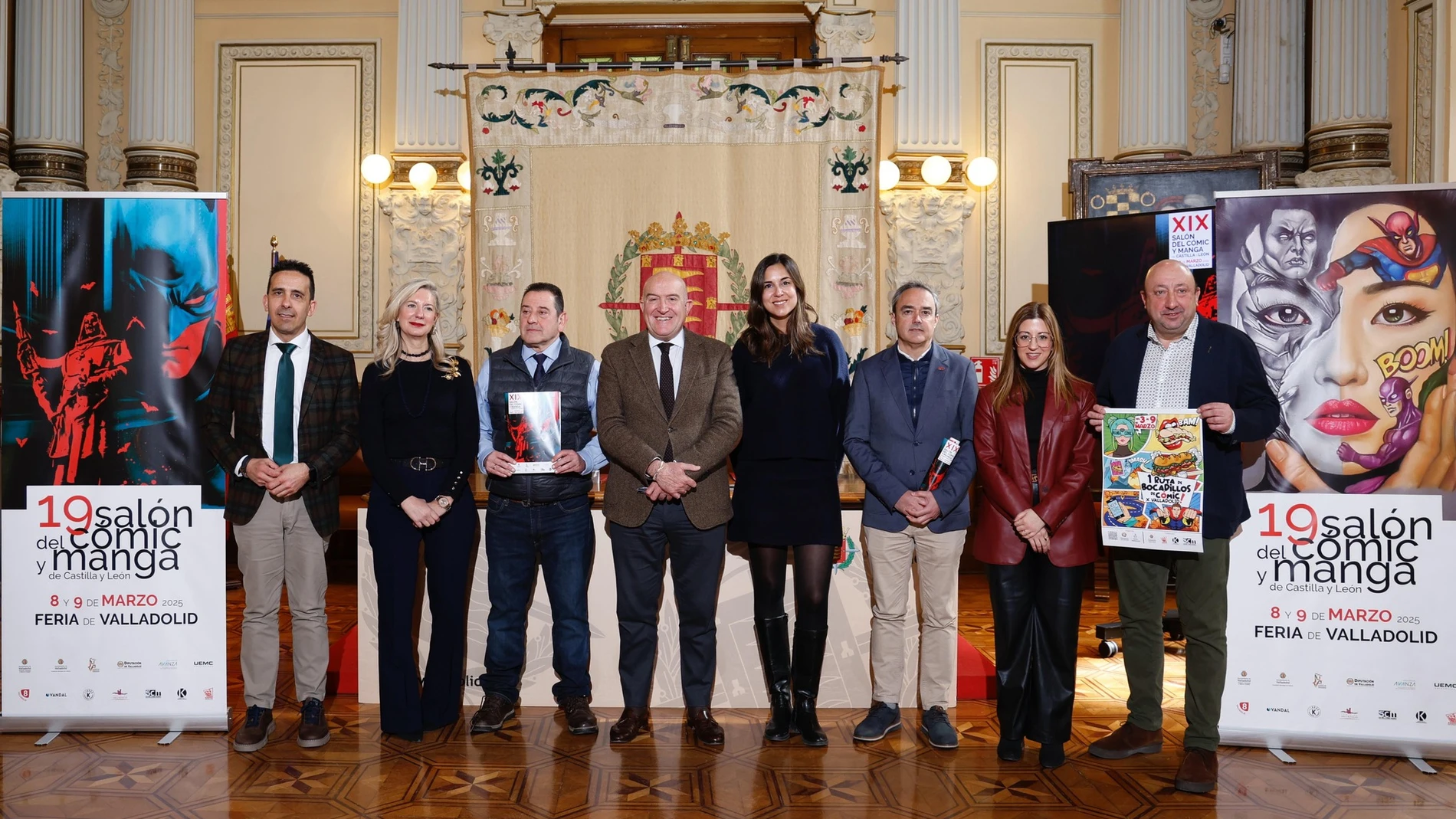 Carnero, Blanca Jiménez, Irene Carvajal, Carlos Ramírez y Jaime Fernández, entre otros, durante la presentación del Salón del Cómic y el Manga de Castilla y León