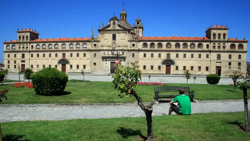 Colegio de Nuestra Señora de la Antigua.