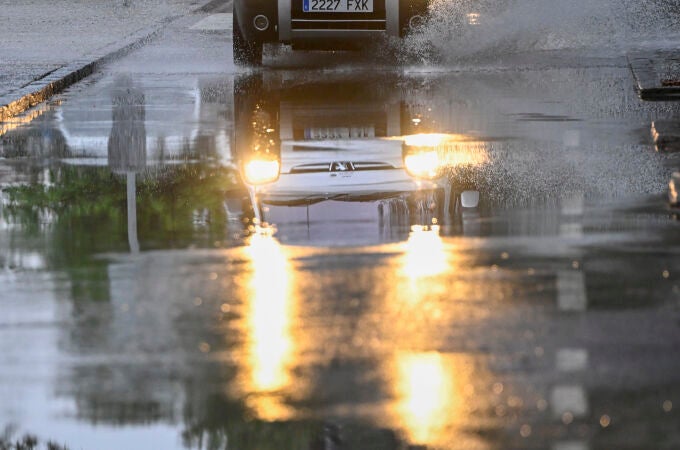 Aviso rojo esta tarde en el interior sur de Castellón por lluvias de 180 l/m2 en 12 horas