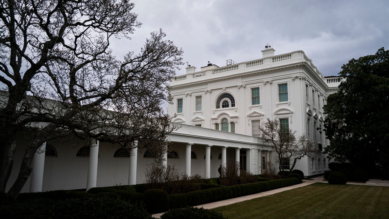 Trump derriba parte de la Casa Blanca para construir un salón de baile de 250 millones de dólares