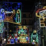 Decoración de Navidad hecha por niños en Madrid