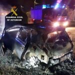 Detenidos dos hombres en Fortuna (Murcia) por golpear, robar y quemar el coche a un vecino