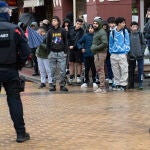 PP y Vox piden la comparecencia del Govern tras las detenciones por los disturbios en Salt (Girona)