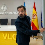 Vox Valencia: Crisis tras suspensión de Juanma Badenas