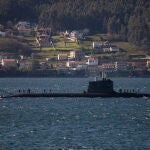 El submarino S-81 'Isaac Peral' de la Armada recala en Marín (Pontevedra)