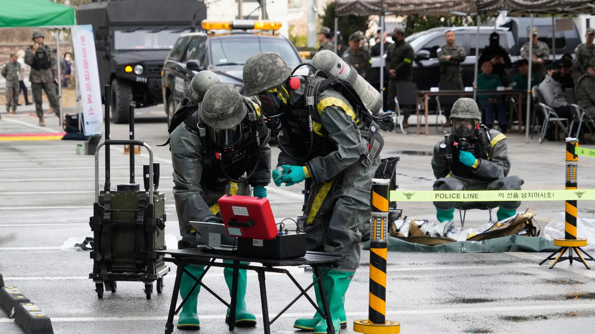 South Korean army soldiers wearing protective gears conduct an anti-terror drill as part of the Freedom Shield military exercise between the U.S. and South Korea in Seoul, South Korea, Thursday, March 13, 2025. (AP Photo/Ahn Young-joon)