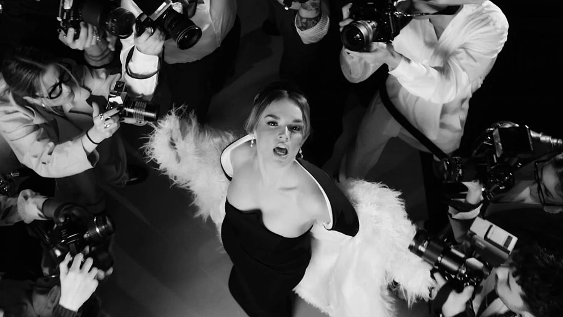 "Esa Diva" de Melody