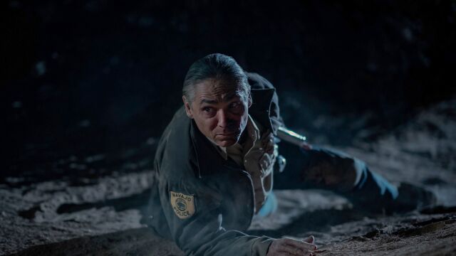 El jefe Leaphorn se enfrenta en esta ocasión a sus propios demonios y a los de toda su familia