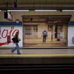 Una campaña en el Metro de Madrid visibiliza las historias de los comercios arrasados por la Dana en Valencia