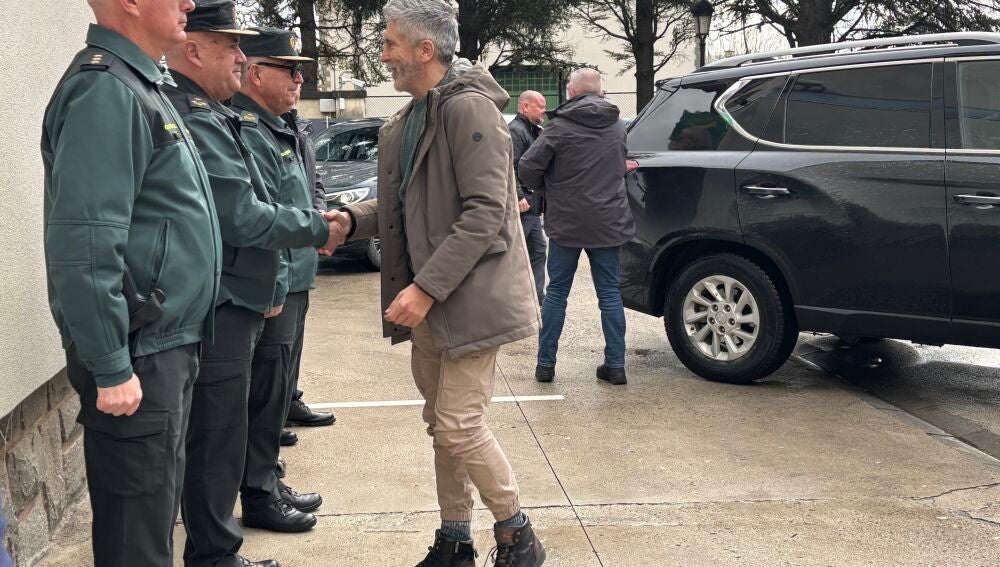 Marlaska visita las obras de la Casa Cuartel de la Guardia Civil en Jaca que optimizarán la eficiencia energética