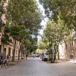 Un tramo del eje verde de la calle de Consell de Cent