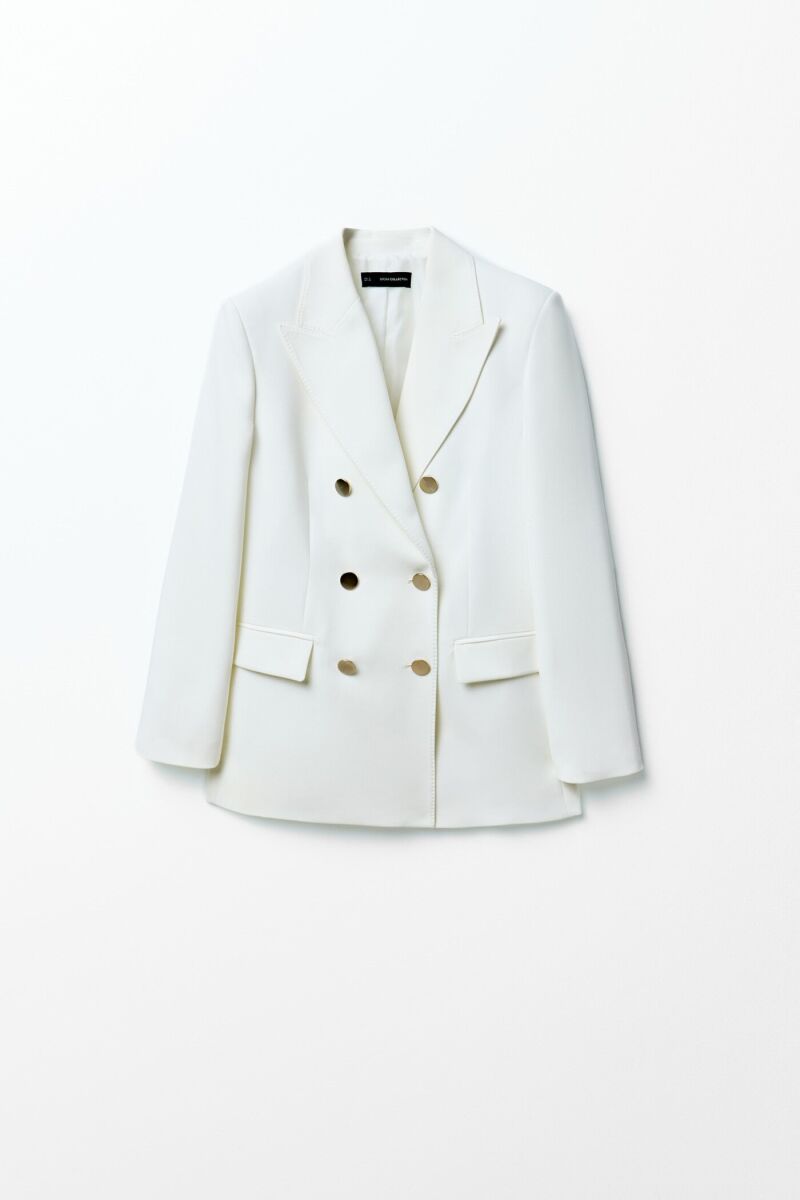 Chaqueta cruzada.