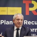  El delegado del Gobierno en Castilla y León, Nicanor Sen, presenta los datos de inversión que han llegado a Castilla y León a través del programa DUS 5000
