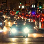 Si vas por la carretera y no llevas estas luces encendidas en tu coche la DGT podrá multarte