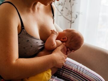 El estudio destaca el papel protector de la lactancia materna