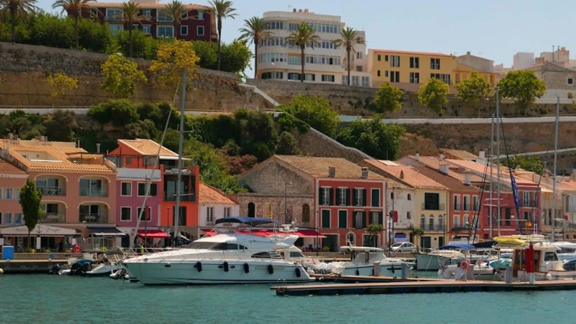 Los diez anglicismos que dejaron los británicos en Menorca durante su interés militar