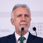 Torres se ofrece a Page para "aclarar" el reparto de migrantes, aunque no tiene "ninguna duda" de que lo apoyará