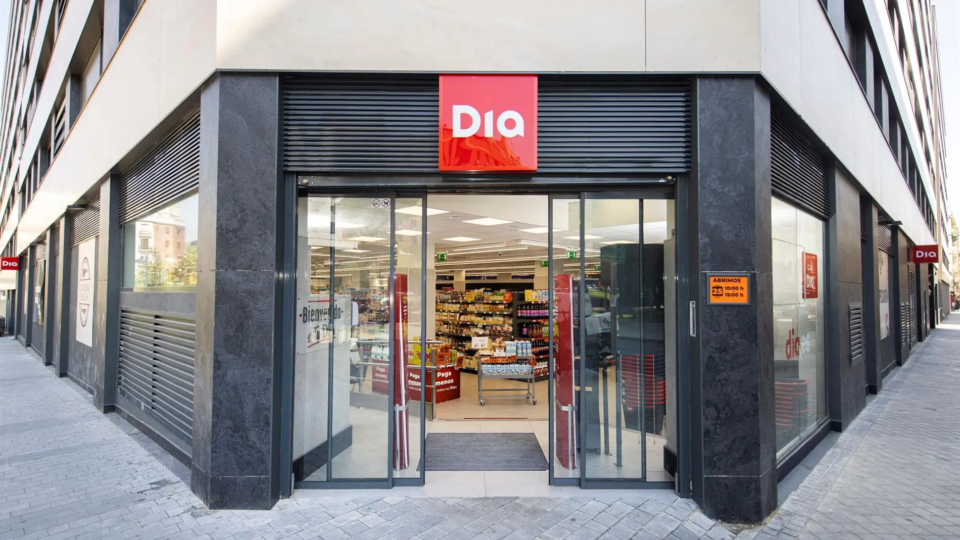Economía.- Grupo Dia invertirá hasta 900 millones en España en cinco años y prevé abrir 300 tiendas de proximidad