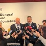 El presidente de Banco Sabadell, Josep Oliu, y el consejero delegado, César González-Bueno.