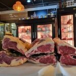 El establecimiento ofrece carnes de procedencia nacional e internacional