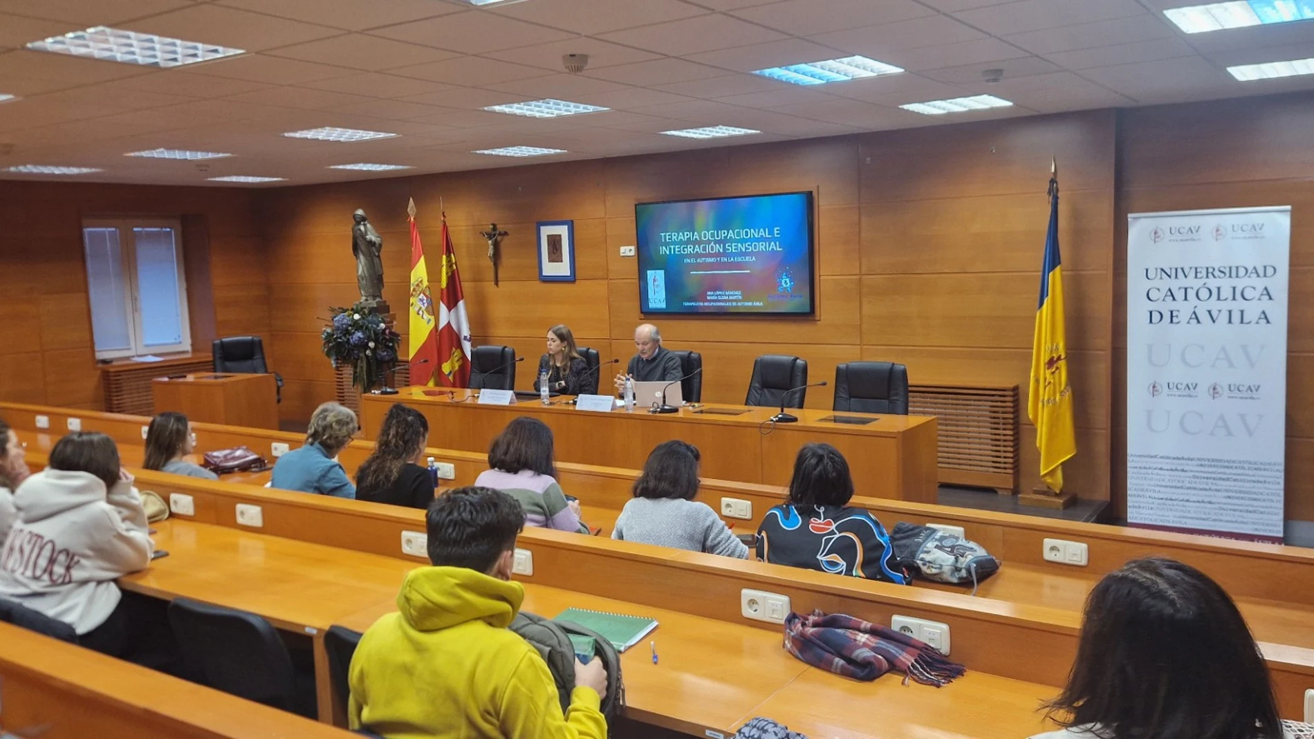 La UCAV celebra las IV Jornadas TEA abordando la integración sensorial
