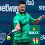 Novak Djokovic ya está en octavos de final del Masters 1.000 de Miami