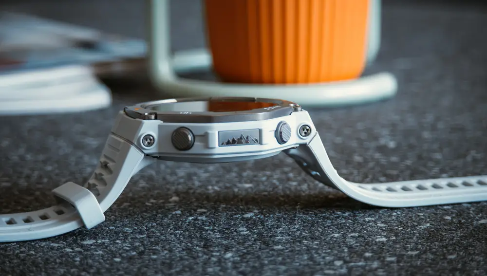 Detalle del diseño del Amazfit T-Rex 3