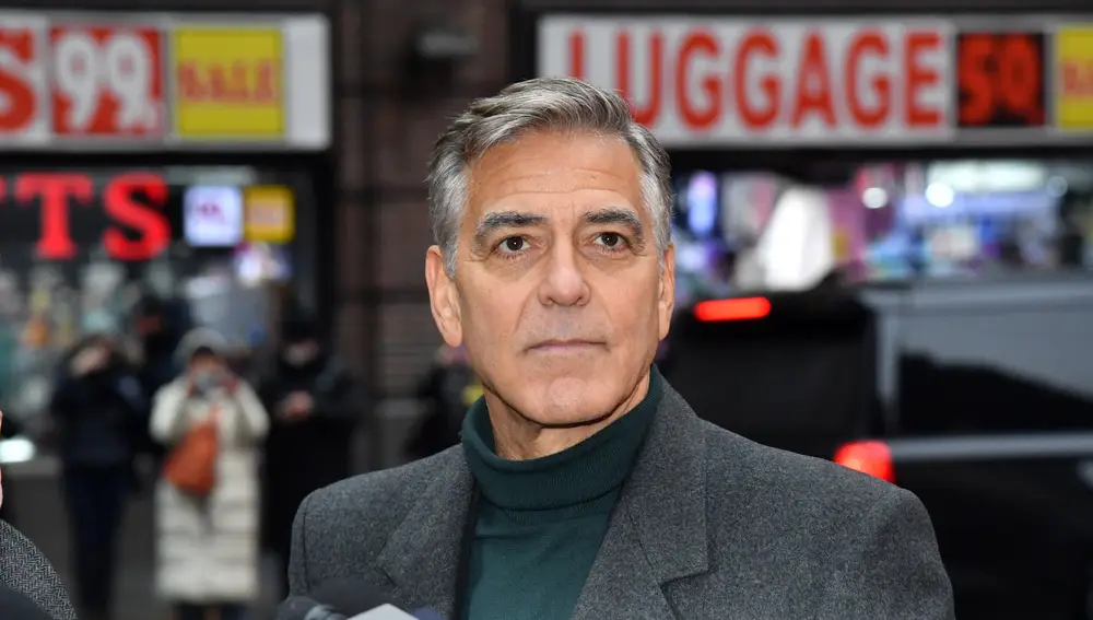 George Clooney en el estreno de su obra de teatro en Broadway