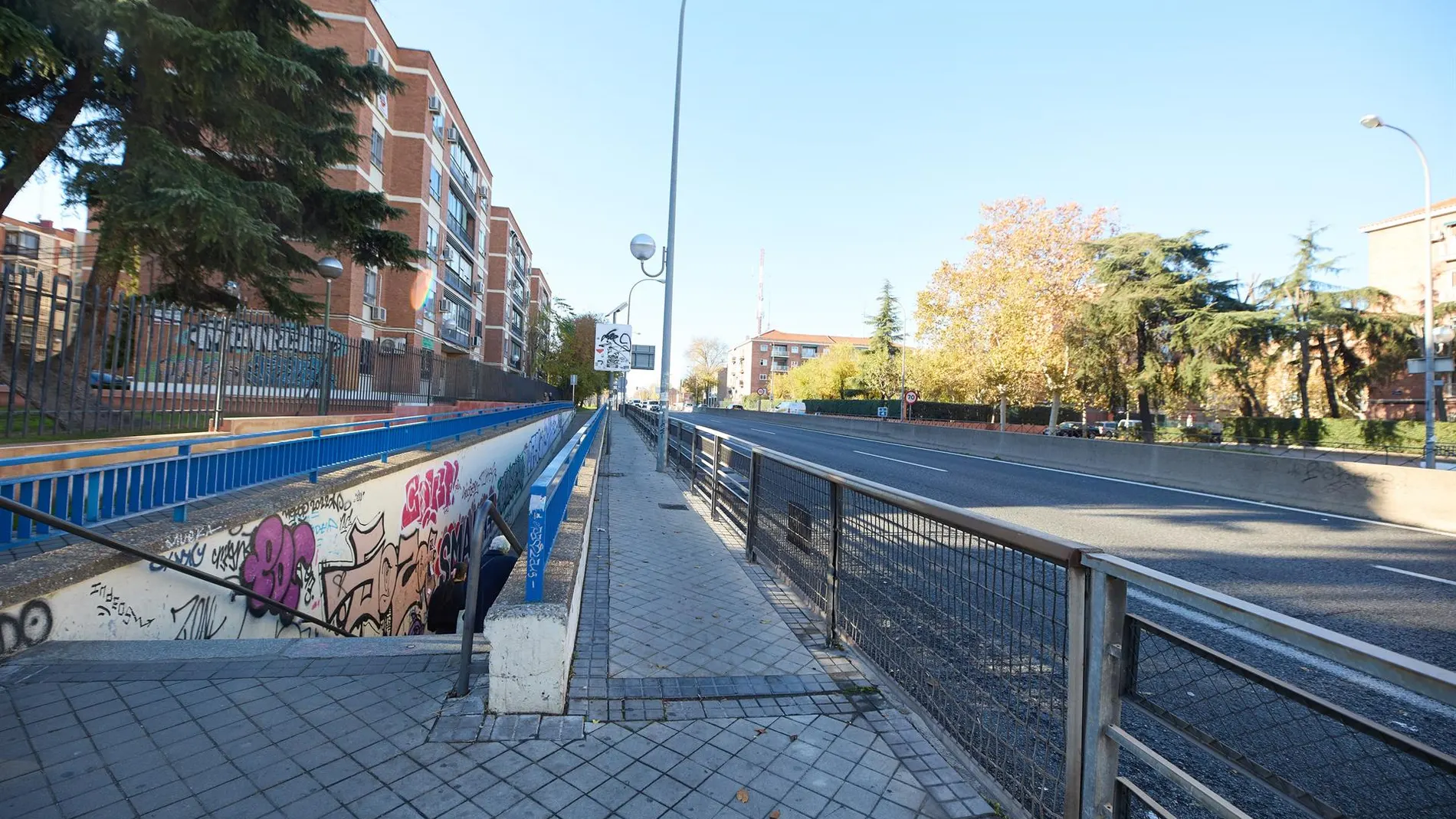 Cierra desde hoy el acceso y salida a calle Seseña por demolición del paso inferior en A5 que da a carretera Boadilla
