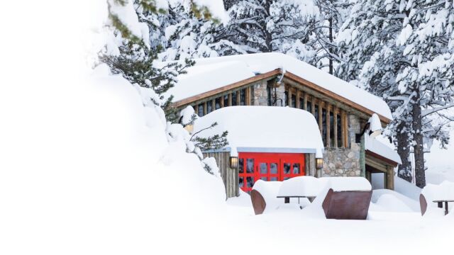 El chef catalán Nandu Jubany lleva la alta cocina a las alturas: el restaurante enclavado a 2.000 m en el corazón de los Pirineos