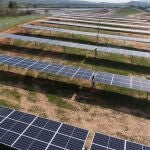 Economía.- Bruselas ordena a España no pagar a Antin la compensación por el recorte en las renovables fijado por laudo
