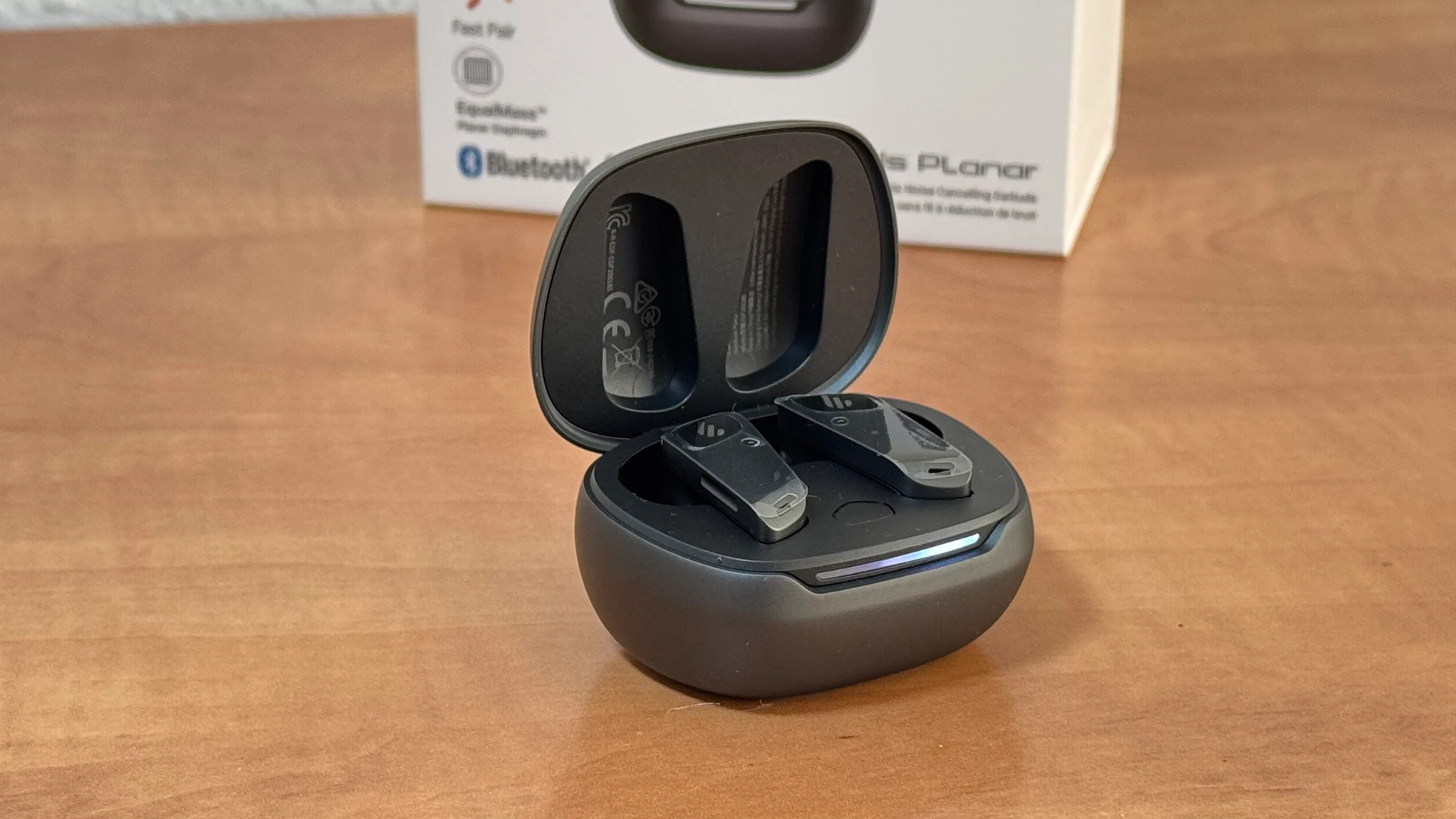 Edifier NeoBuds Planar