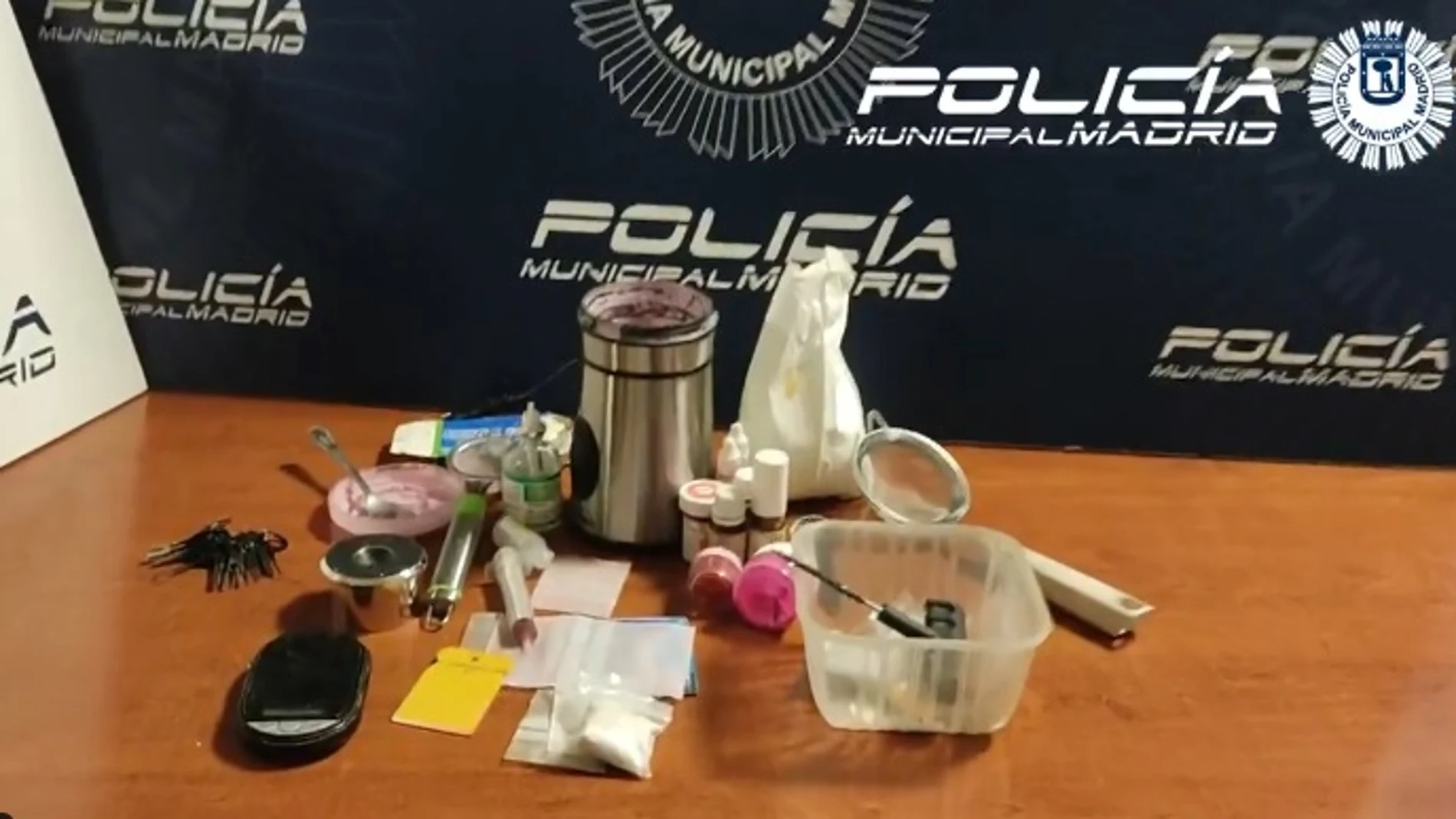 Detenido el conductor de una furgoneta con diversas drogas durante un control en UseraREMITIDA / HANDOUT por POLICÍA MUNICIPAL DE MADRIDFotografía remitida a medios de comunicación exclusivamente para ilustrar la noticia a la que hace referencia la imagen, y citando la procedencia de la imagen en la firma24/03/2025